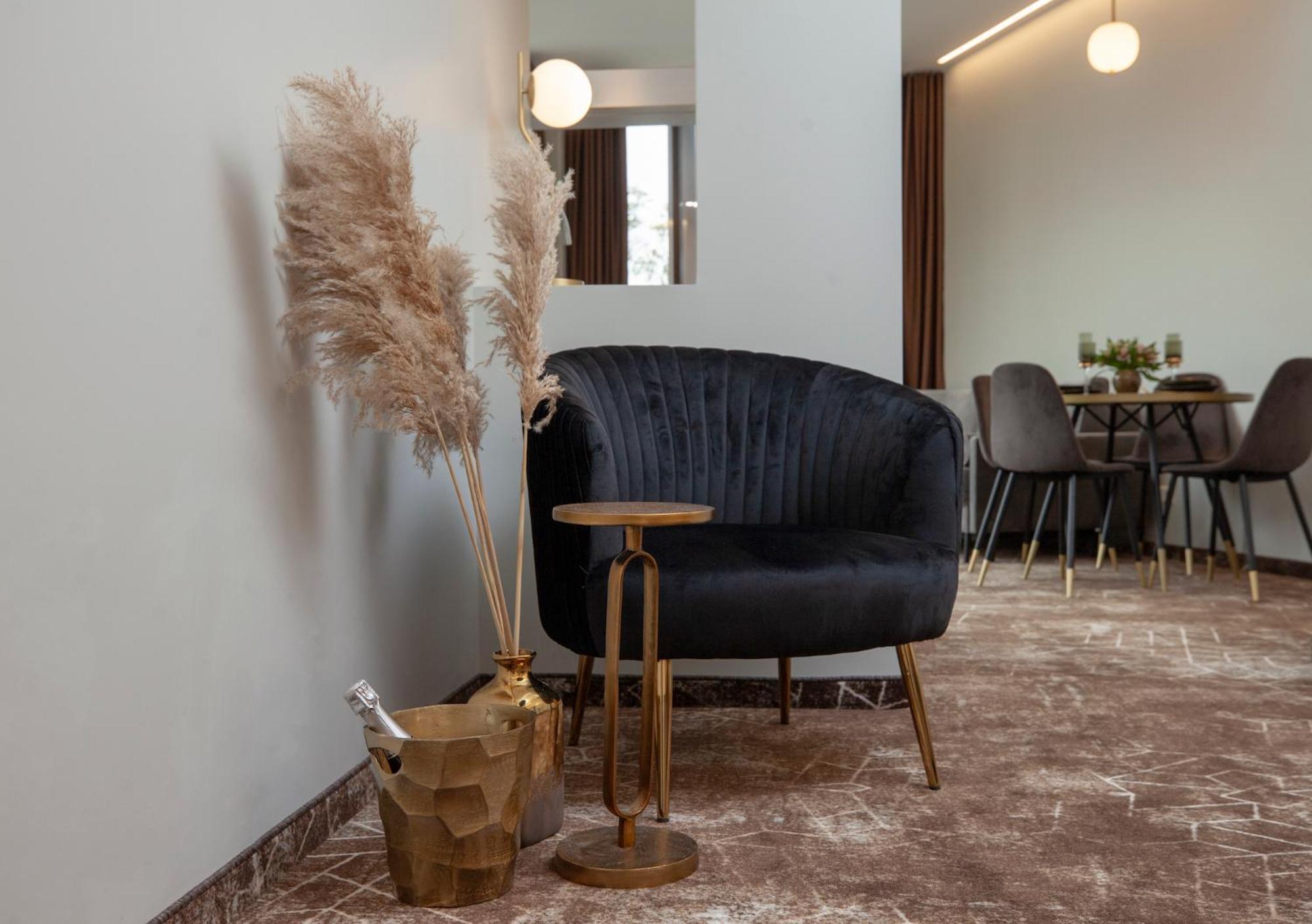 Old Mill Comfort كلابيدا الغرفة الصورة